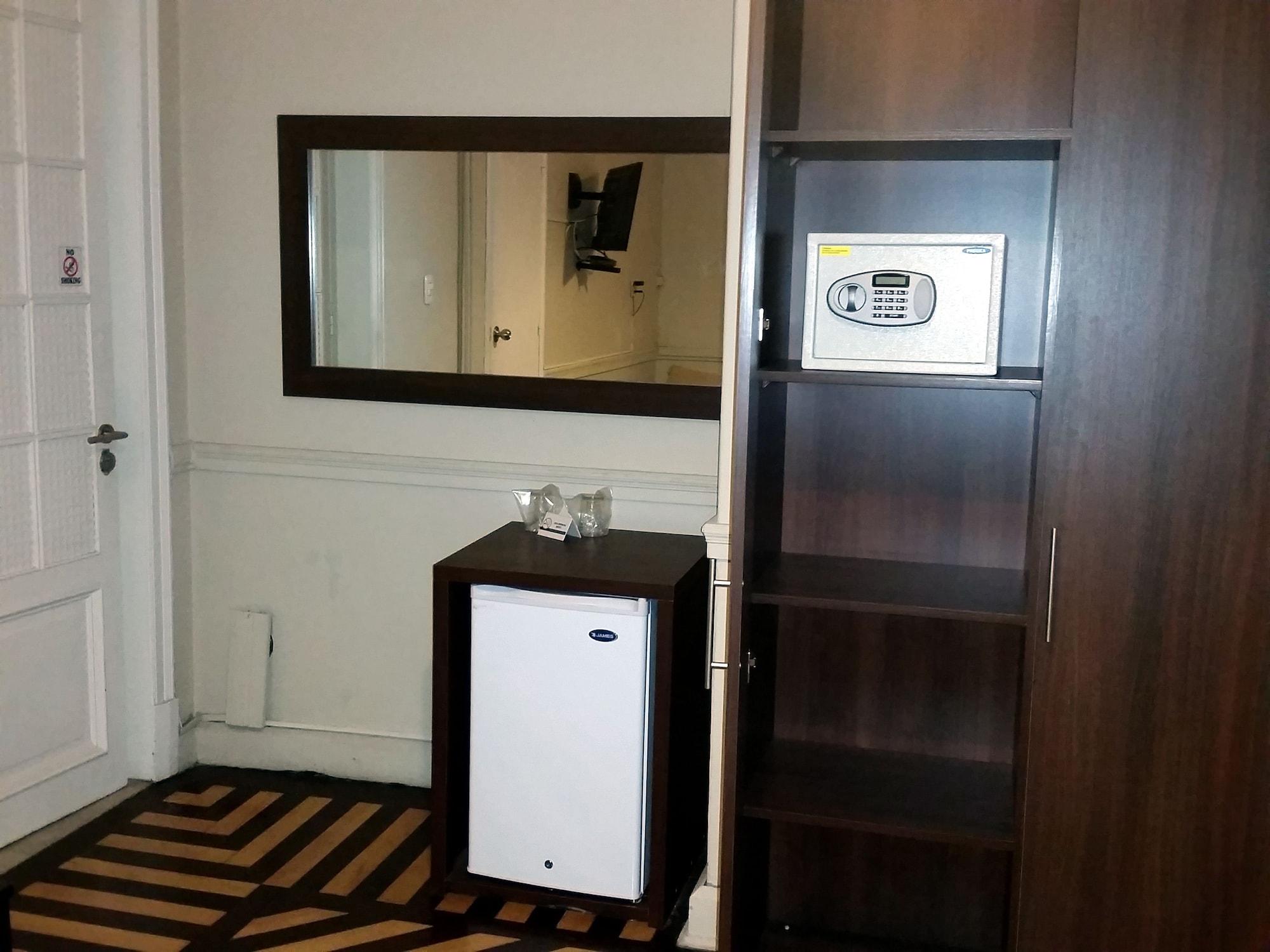 New Arapey Hotel Монтевидео Экстерьер фото